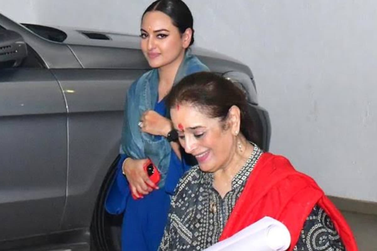 Sonakshi Sinha Wedding: शादी से पहले सोनाक्षी ने अपने घर पर की पूजा, माता- पिता भी हुए शामिल
