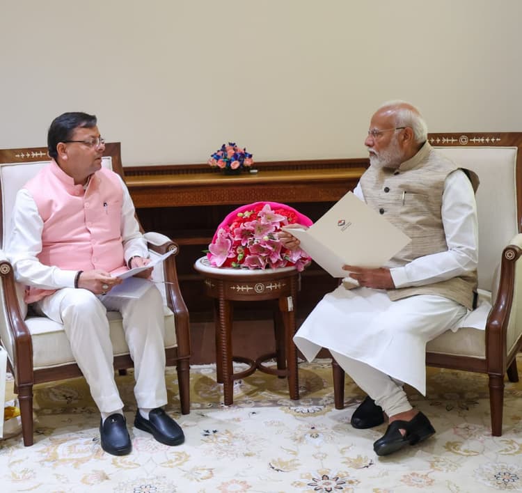 CM Dhami Meet PM Modi: पीएम मोदी से मिले उत्तराखंड के सीएम पुष्कर सिंह धामी, तीसरी बार प्रधानमंत्री बनने पर दी बधाई