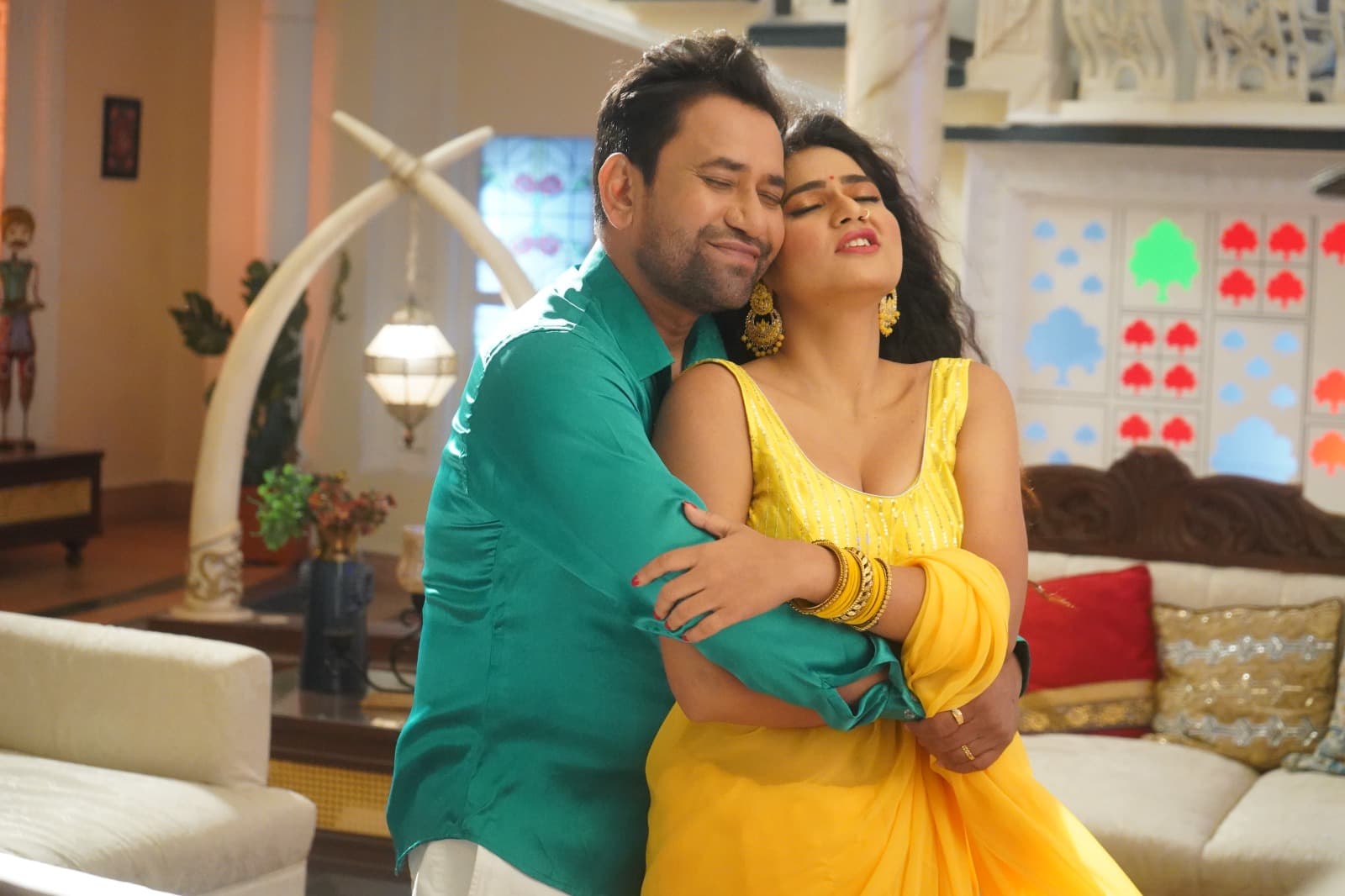 Bhojpuri Film : लोकसभा चुनाव में हार के बाद निरहुआ ने पूरा किया अपना ‘संकल्प’