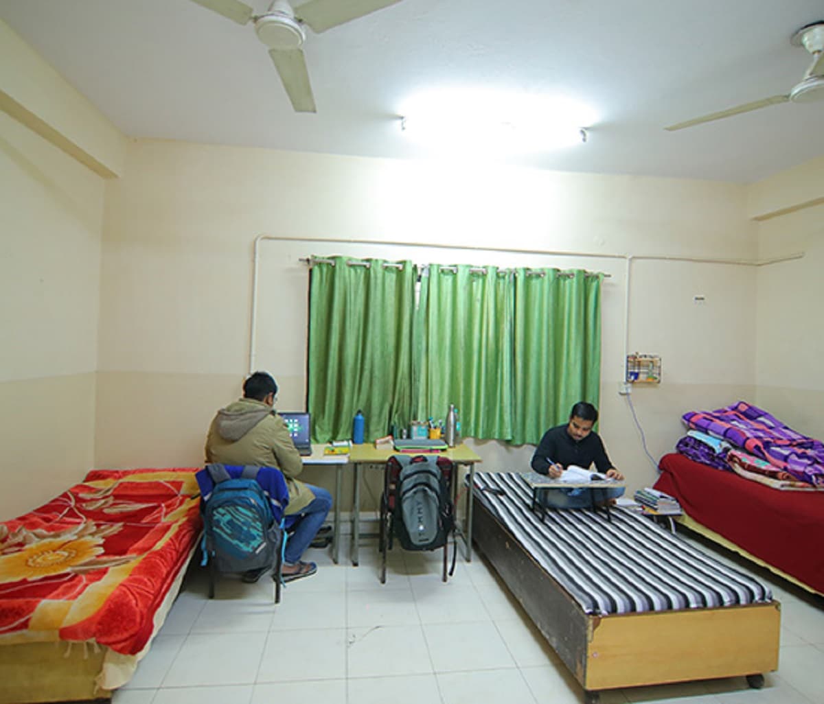 GST Free Hostel: जीएसटी दायरे से बाहर हुए हॉस्टल, पटना के हजारों, बिहार के लाखों छात्रों को मिली राहत