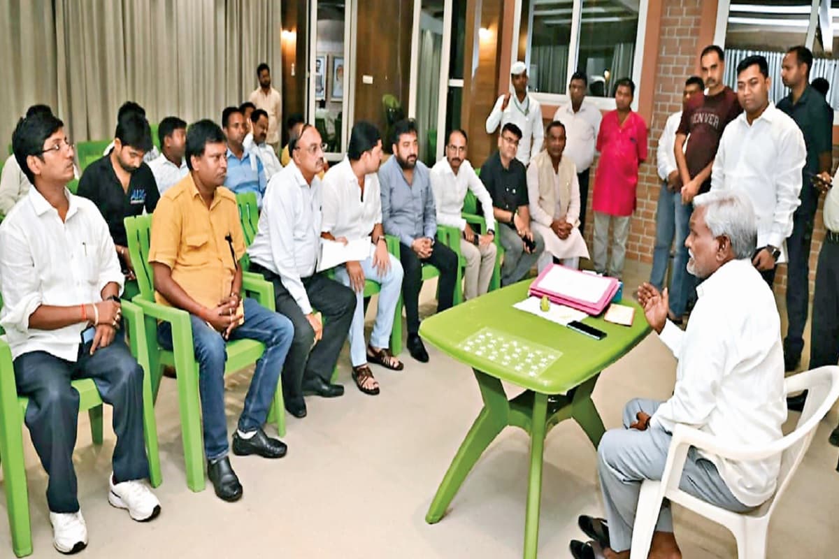 रांची में जेवर लूटकांड के बाद सीएम चंपाई सोरेन सख्त, डीजीपी से बोले- ऐसी घटनाओं पर लगाम लगायें