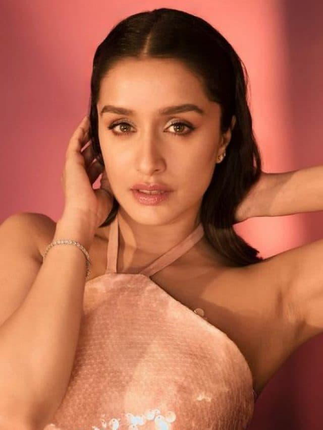 PHOTOS: श्रद्धा कपूर ने राहुल मोदी संग अपने रिलेशनशिप को किया ऑफिशियल, बोलीं- दिल रख लो…