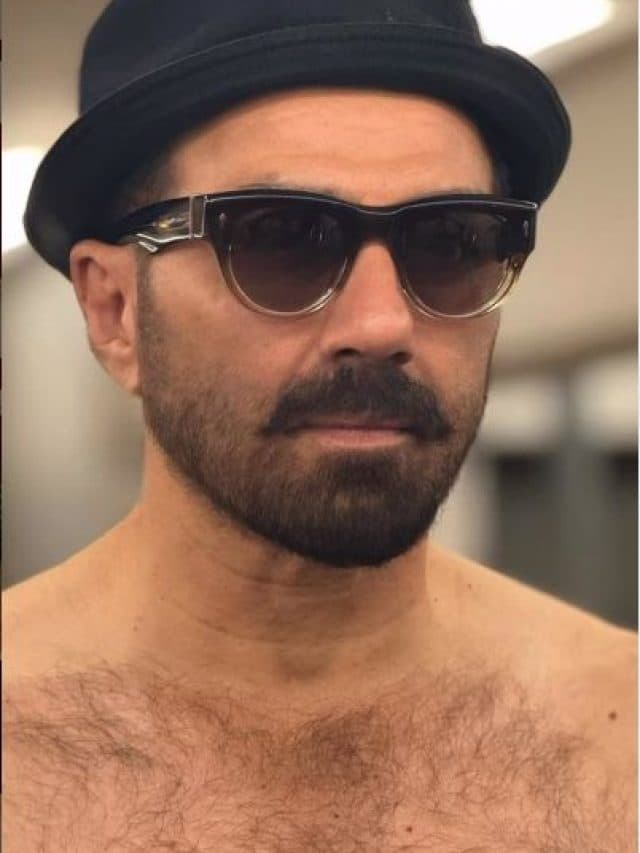 Gadar 2 के तारा सिंह ने फैंस को दिखाया अपना नया लुक, बोले- हिंदुस्तान जिंदाबाद रहेगा….