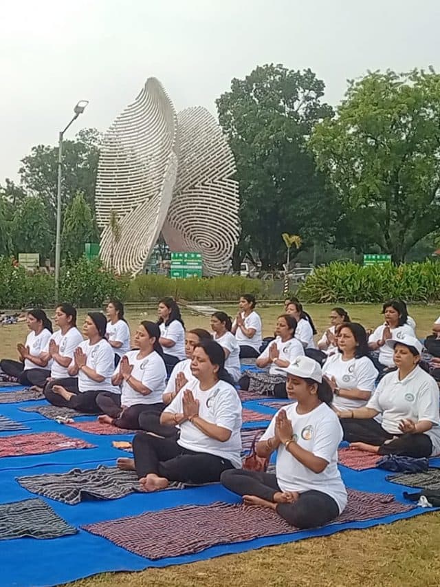 International Yoga Day: रांची में ऐसे मना योग दिवस