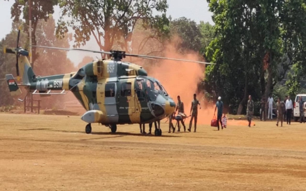 सारंडा के जंगल से सीआरपीएफ जवान को एयरलिफ्ट कर भेजा रांची