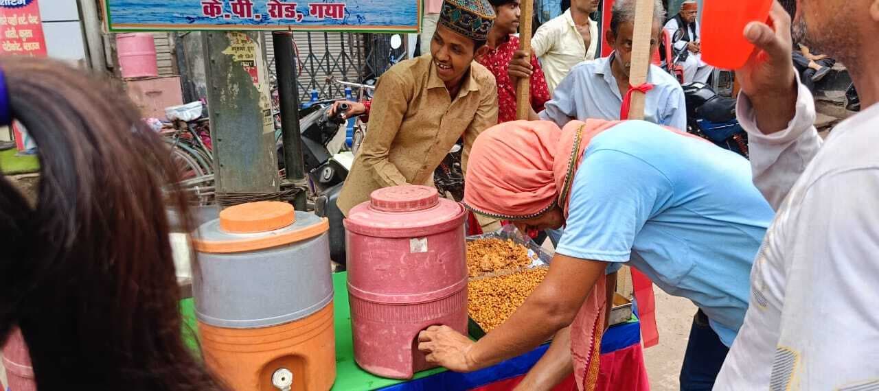 तीन डिग्री लुढ़का तापमान, पर तल्ख गर्मी से राहत नहीं