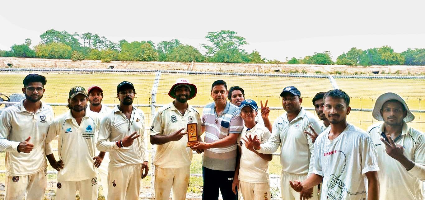 आरबीएनवाइएसी सीनियर डिवीजन क्रिकेट लीग के फाइनल में