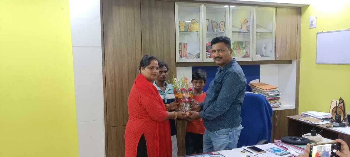 भुइयांडीह नंदनगर से गायब नाबालिग सरायकेला में रेस्टोरेंट में मिला