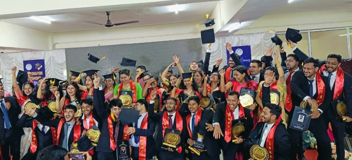 मेडिकल कॉलेज का नया लोगो किया गया लांच