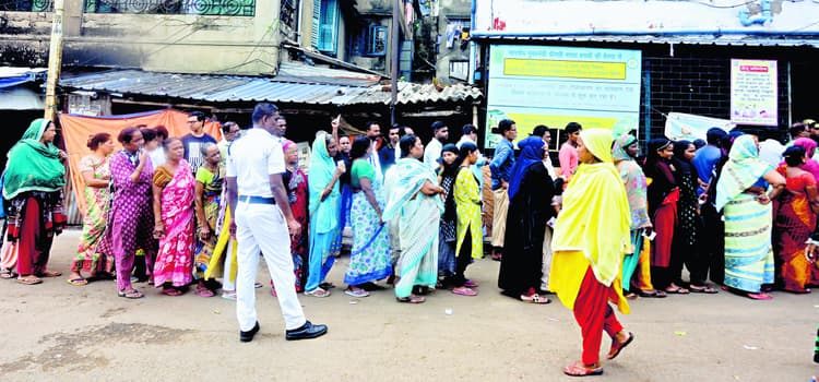 बंगाल की नौ सीटों पर पड़े 69.89 % वोट