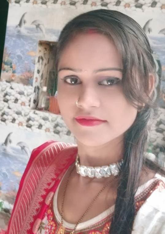 तलाक के मुकदमा के कारण मानसिक रूप से परेशान विवाहिता ने फांसी लगाकर की आत्महत्या