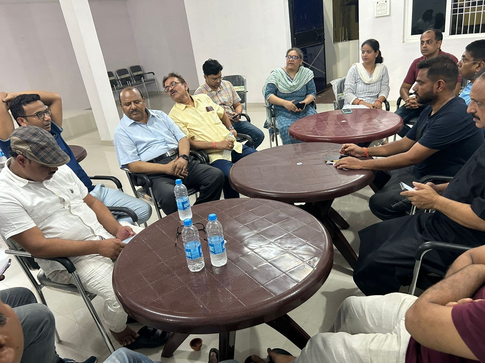 मारपीट मामले में नहीं हुई कार्रवाई, तो छह से हड़ताल