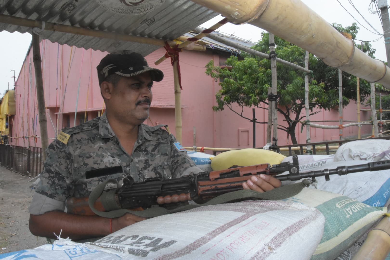 कृषि बाजार प्रांगण में 16 व यातायात व्यवस्था के लिए 13 मजिस्ट्रेट तैनात