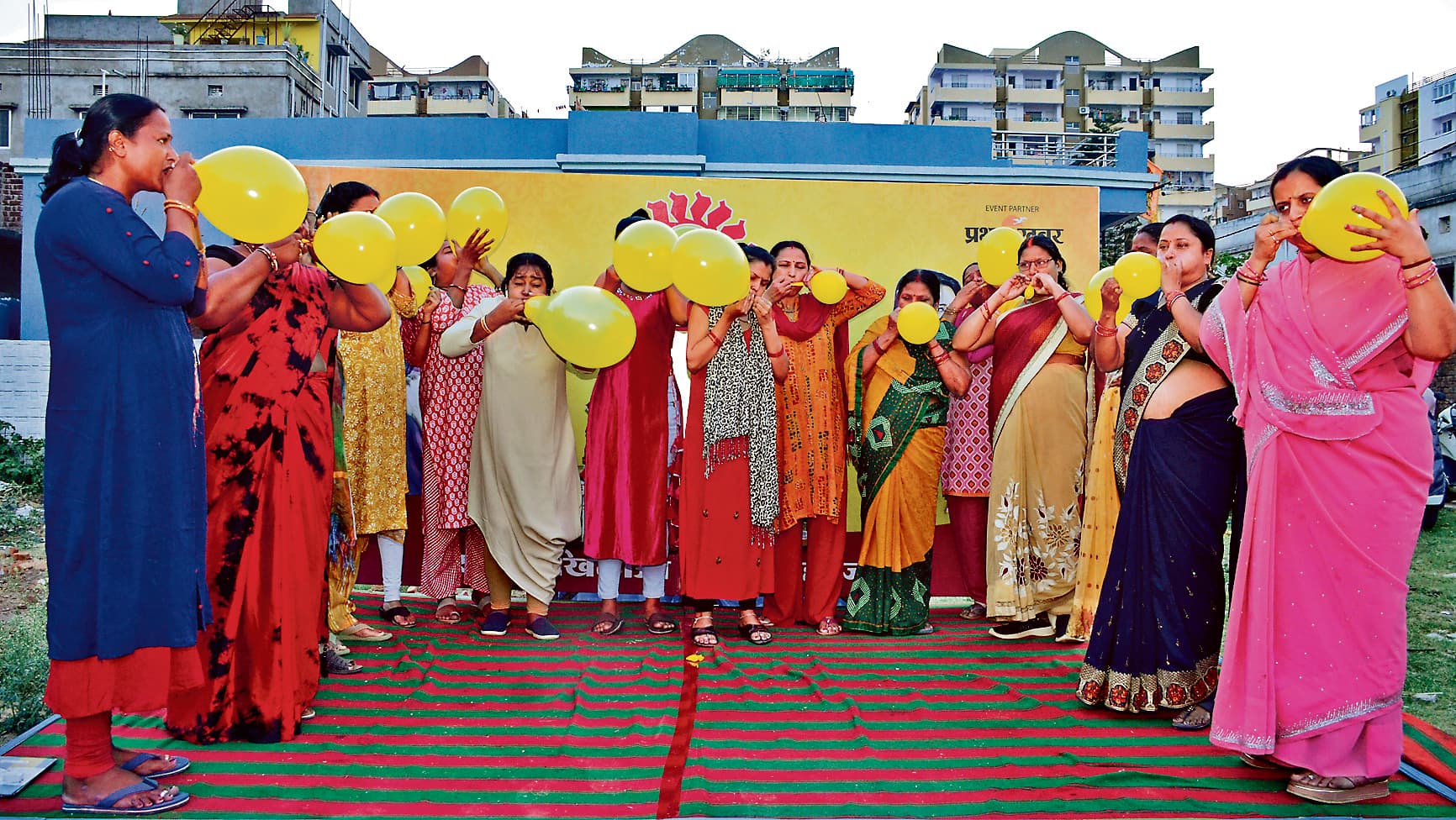 सनराइज सुपरहिट शाम में जमकर मस्ती