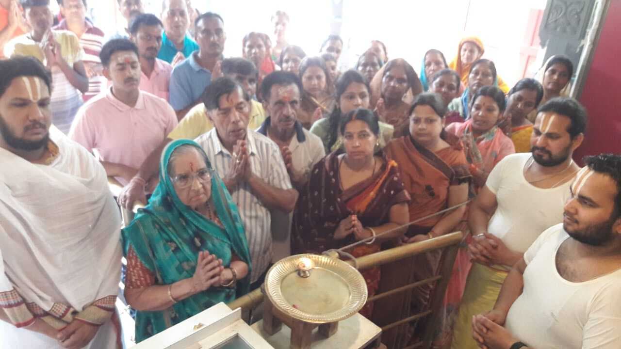 श्रीलक्ष्मी वेंकटेश्वर मंदिर में एकादशी पर पूजा हुई