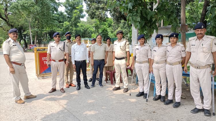 मतगणना केंद्र पर त्रिस्तरीय सुरक्षा थी ऐसी की परिंदा भी पर न मार सके