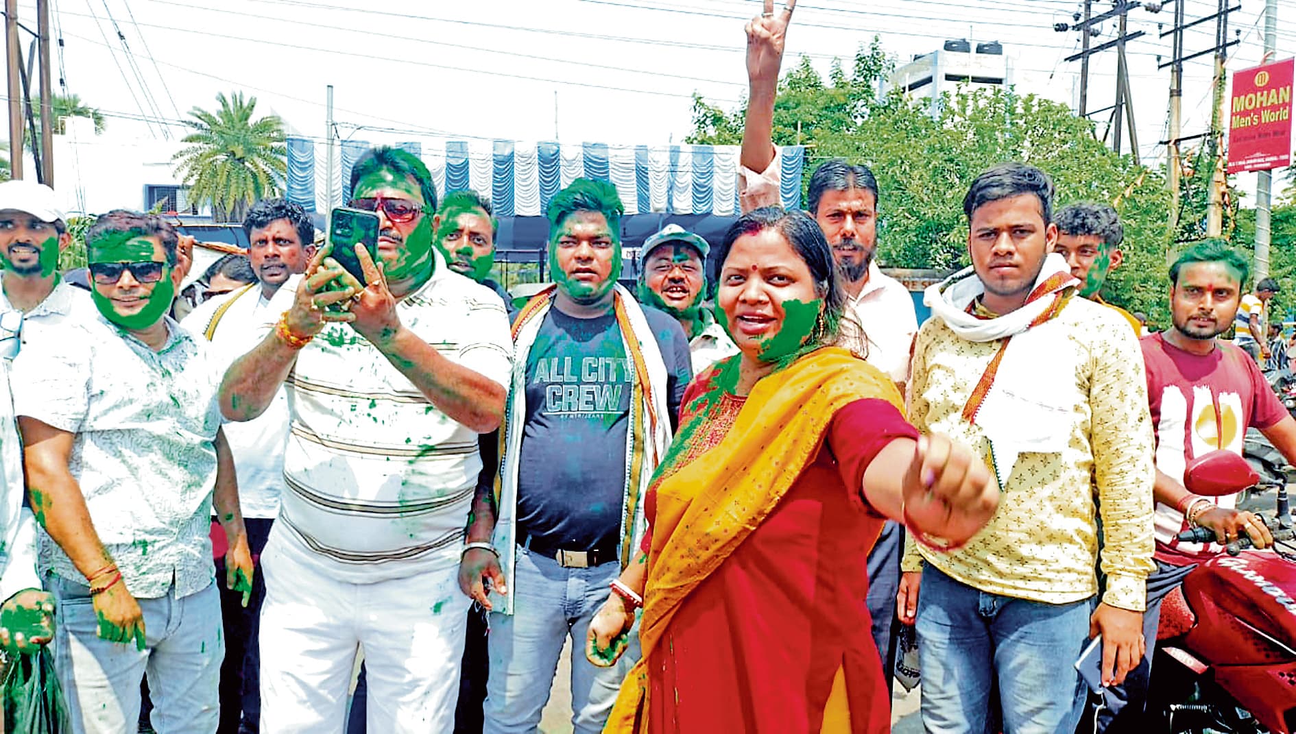 सात में से पांच विस क्षेत्रों में मिली तृणमूल को बढ़त, दो में भाजपा को