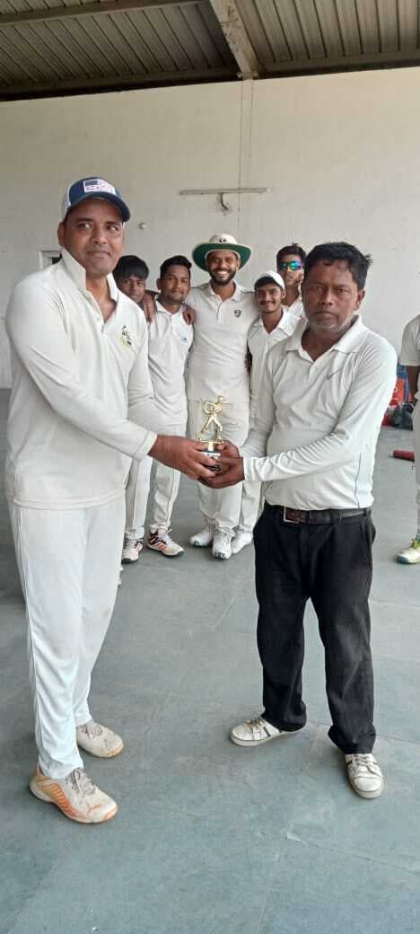 विकास सीसी की टीम ने जुगसलाई को 21 रन से हराया