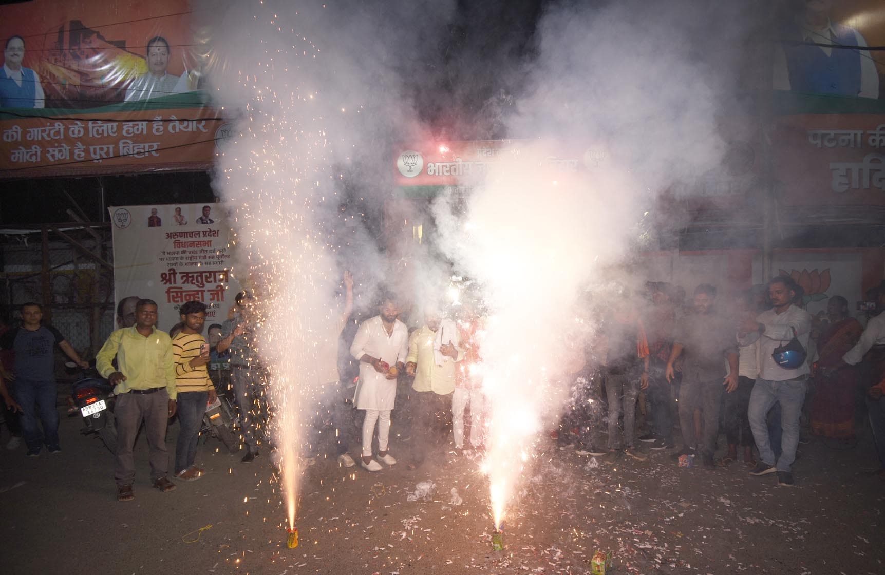 फतुहा व बख्तियारपुर में अंशुल ने बढ़त बनायी, शहरी वोटों से जीते रविशंकर