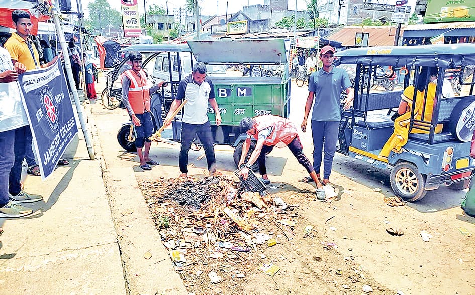 विश्व पर्यावरण दिवस पर बांकुड़ा में निकली जागरूकता रैली