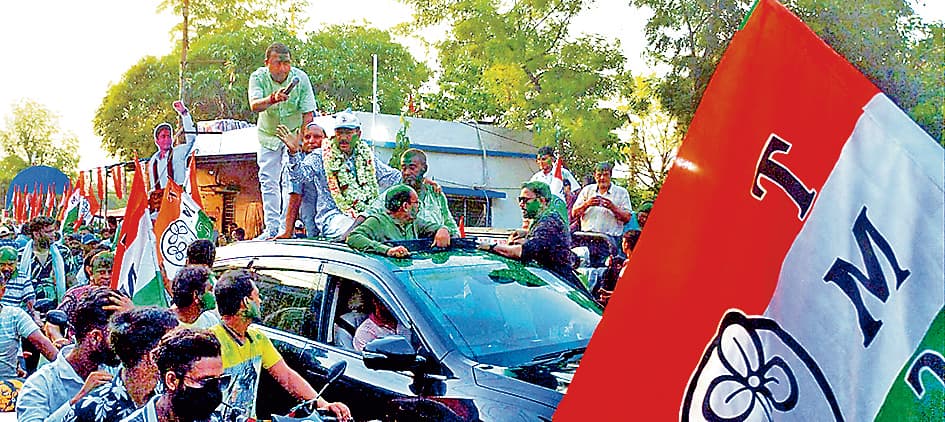 हावड़ा में जल्द बनेगा फुटबॉल ट्रेनिंग स्कूल : प्रसून