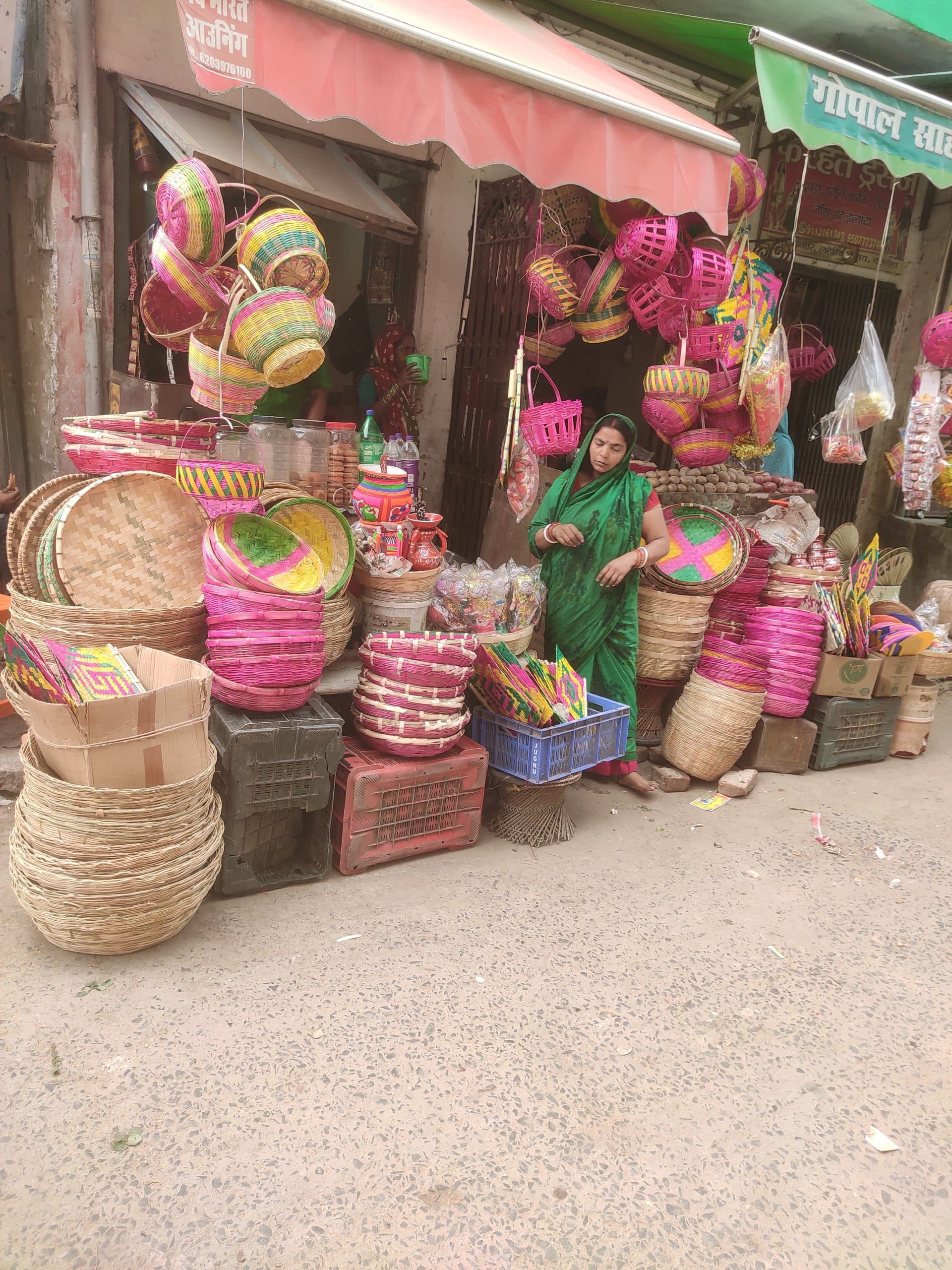 पति की सलामती का प्रतीक लोकपर्व वट सावित्री आज, तैयारी पूरी