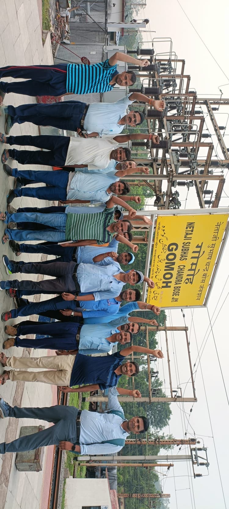 लोको रनिंग कर्मचारियों के समर्थन में प्रदर्शन