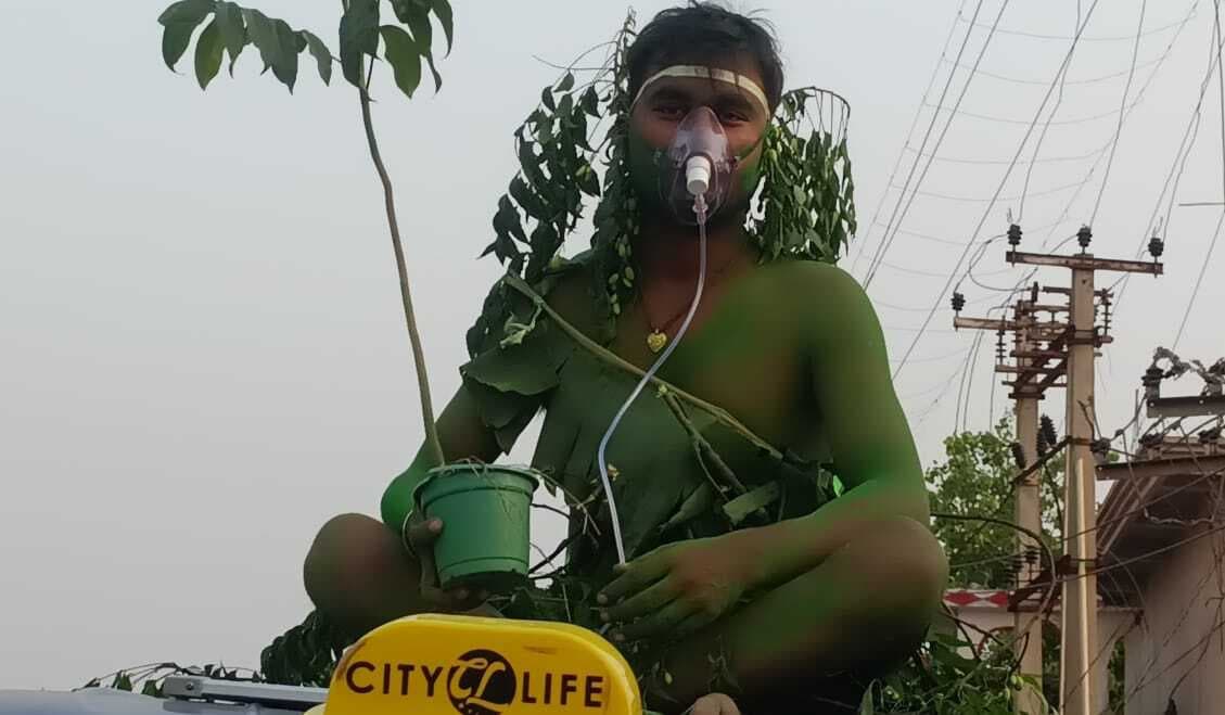 पर्यावरण संरक्षण को लेकर आर्यन कुमार लोगों को कर रहे जागरूक