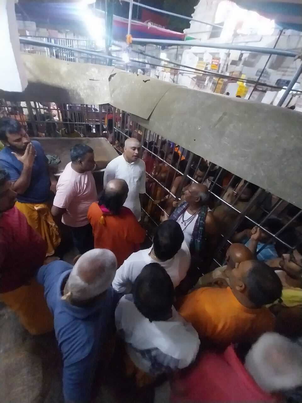 सरदार पंडा सलाहकार कमेटी ने सुलभ जलार्पण के लिए तैयार की रिपोर्ट