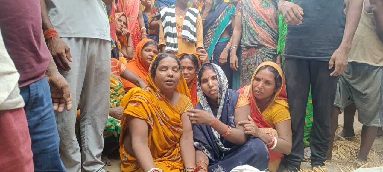 पुलिस की गाड़ी से धक्का लगने से युवक की मौत, जाम