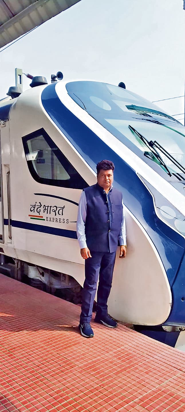 पीएम के शपथ ग्रहण समारोह में शामिल होंगे रांची रेल डिविजन के लोको पायलट एएसपी तिर्की