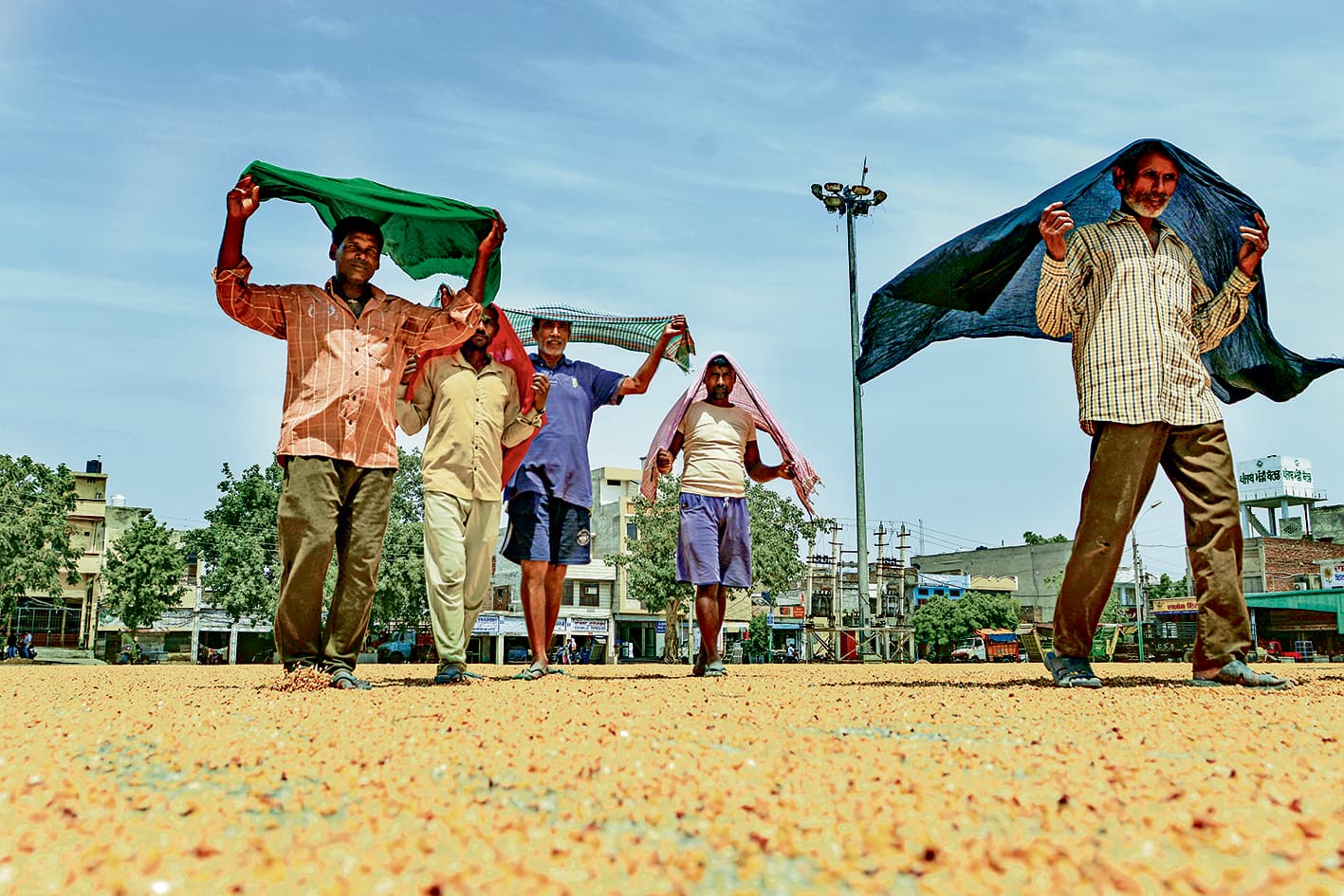 गर्मी के बढ़ते दिन और बढ़ती परेशानियां
