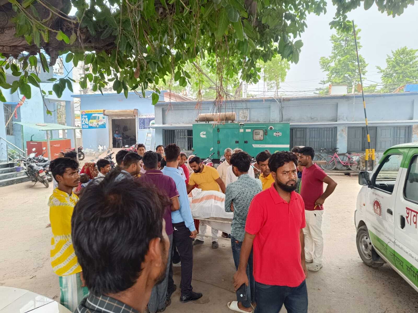 हार्ट अटैक से रेल यात्री की मौत, परिजनों में मचा कोहराम