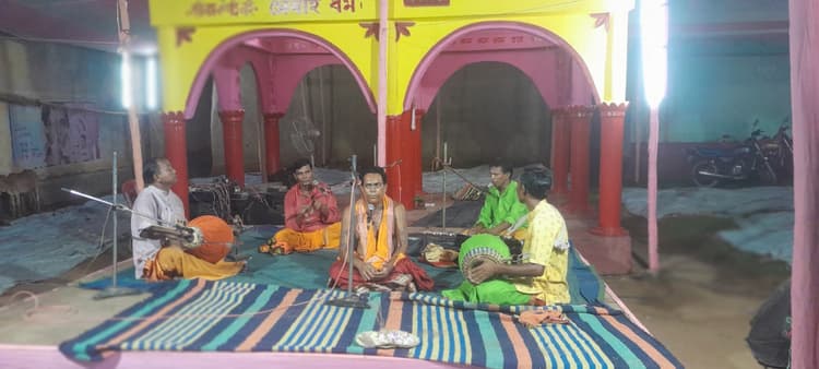 दलाबड़ गांव में अखंड हरिनाम संकीर्तन का आयोजन