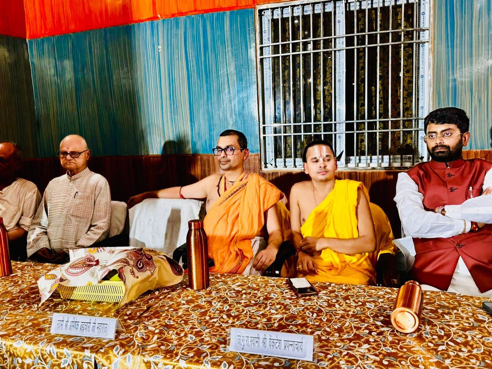 सनातन में हर धर्म और वर्ग को सम्मान