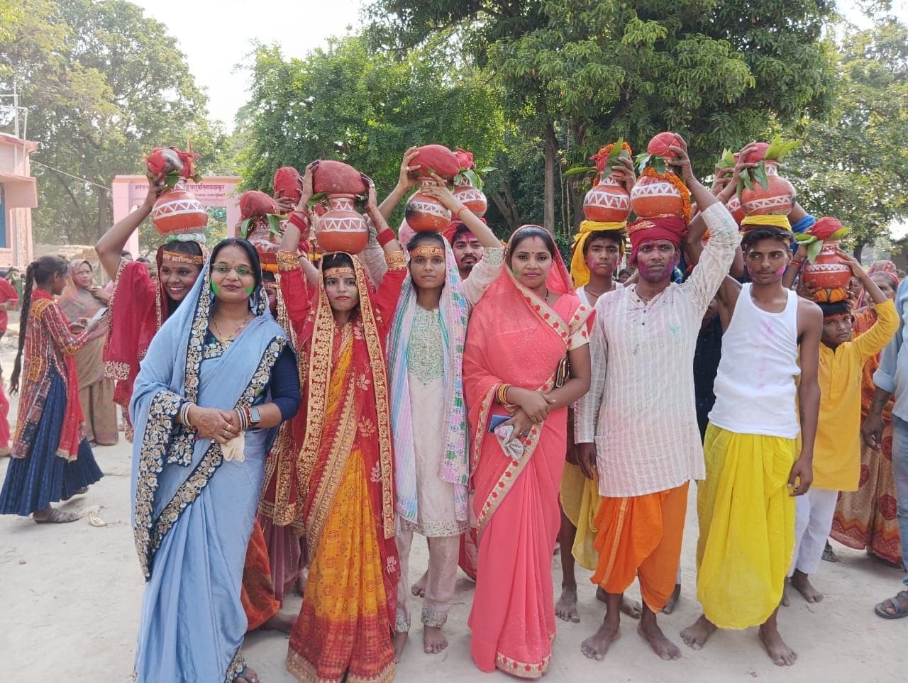 कलश यात्रा के साथ माधोपुर में महायज्ञ का हुआ समापन