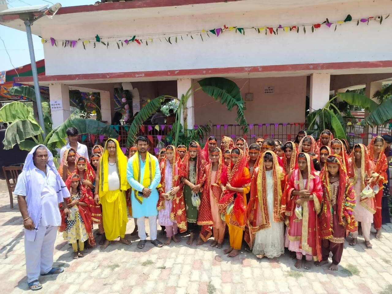 कलश यात्रा के साथ अष्टयाम का शुभारंभ