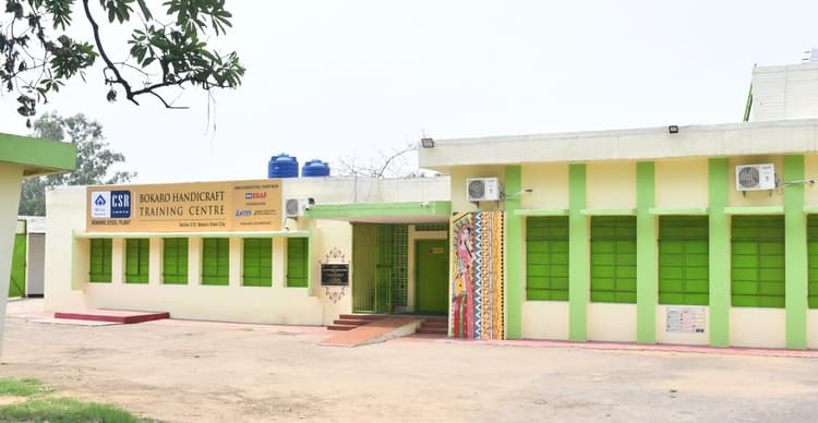 बदल रही बीएसएल के बंद 42 स्कूलों की तस्वीर व तकदीर