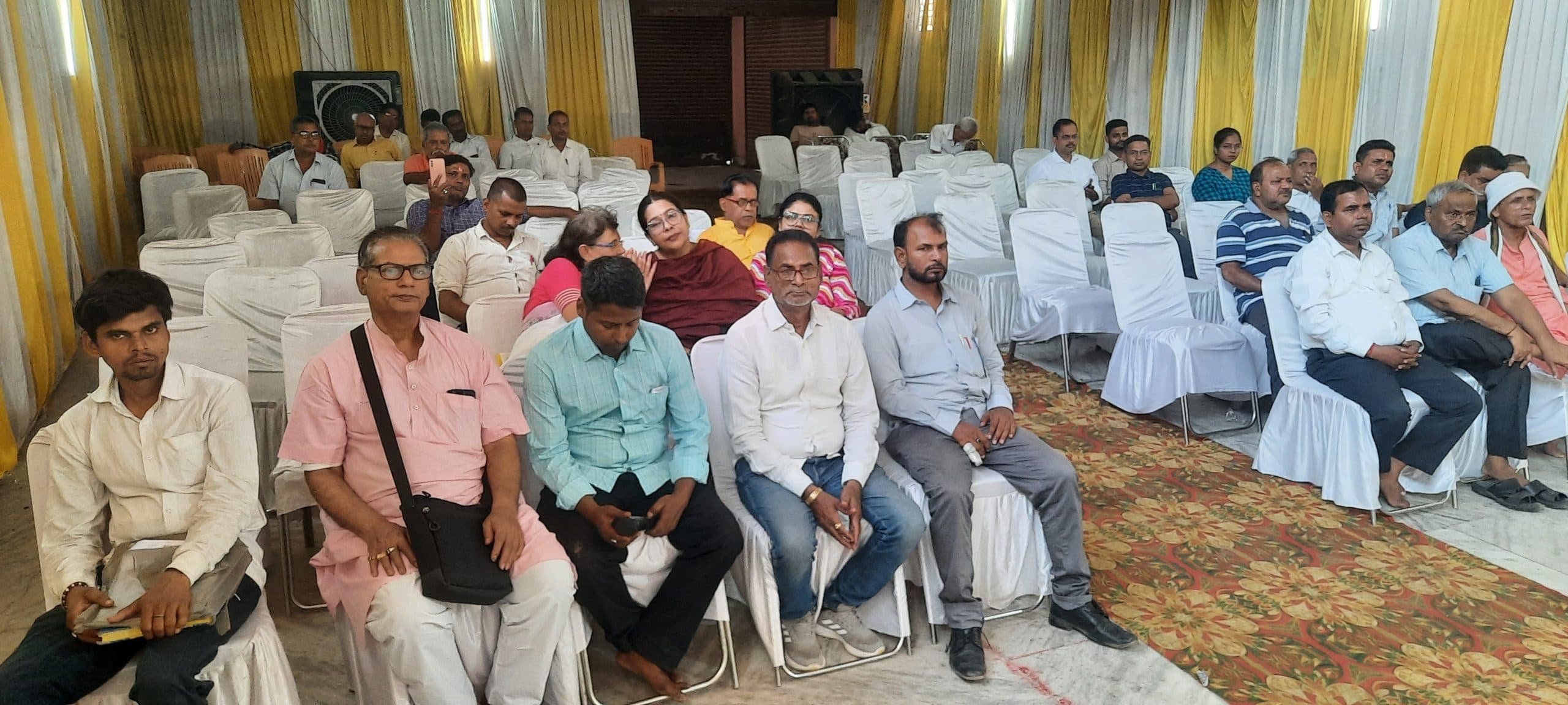 सत्य, संवाद, अहिंसा, अभिव्यक्ति की स्वतंत्रता व सब को साथ लेकर चलना कानून है : डॉ पीके सिन्हा