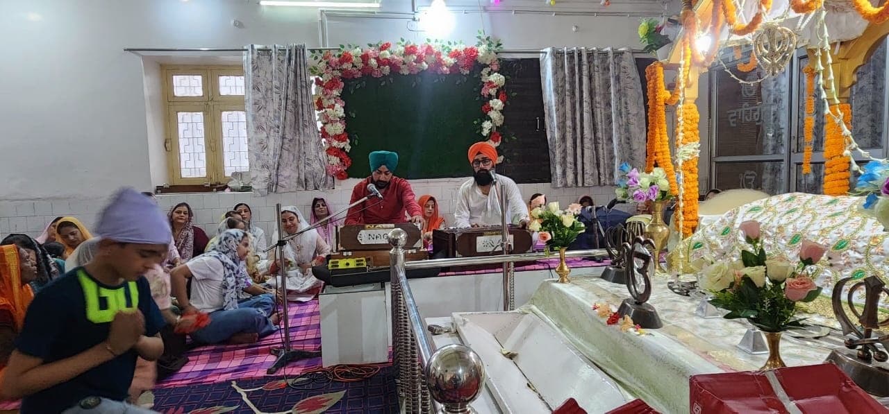 धर्म की रक्षा के लिए गुरु अर्जन देव ने दी थी शहादत