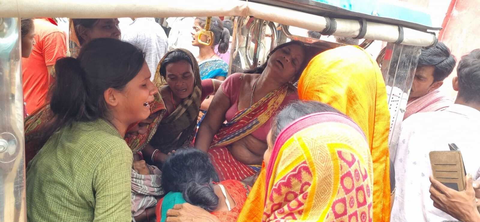 बस से कुचल साइकिल सवार युवक की मौत, मतेली गांव में पसरा मातम