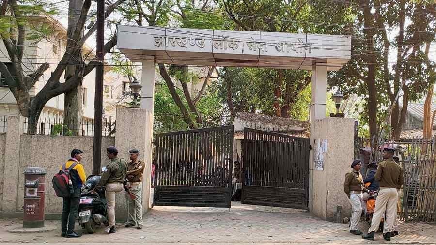 11वीं सिविल सेवा मुख्य परीक्षा फॉर्म भरने की तिथि 14 तक बढ़ी