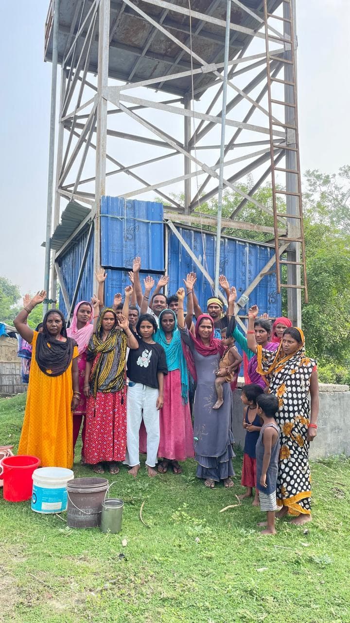 महादलित बस्ती में विगत 15 दिनों से नहीं मिल रहा नल से जल, ग्रामीण परेशान