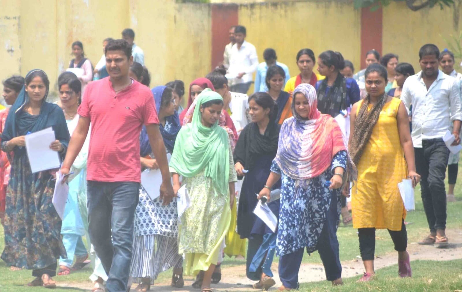 डीएलएल सेकेंड ईयर की परीक्षा शुरू ,शामिल हुए 497 परीक्षार्थी