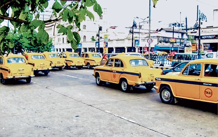 यात्रियों को राहत: अब पर्यटन केंद्रों पर भी प्रीपेड टैक्सी की सुविधा