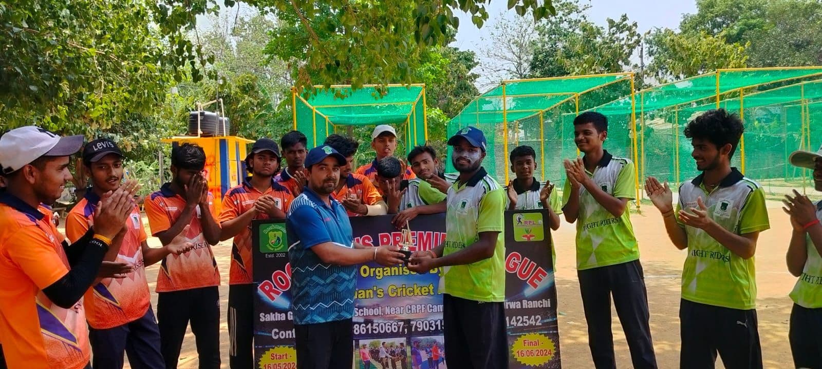 नाइट राइडर्स ने सनराइजर्स को हराया