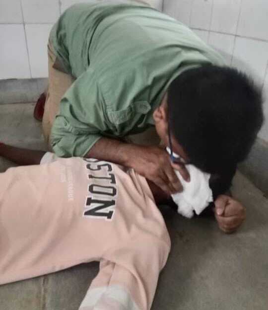 भगवान बनकर डॉक्टर सुशील ने सीपीआर देकर मरीज की बचायी जान