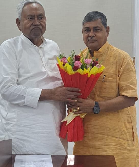 विधायक ने सीएम को पूर्णिया की ताजा स्थिति से कराया अवगत