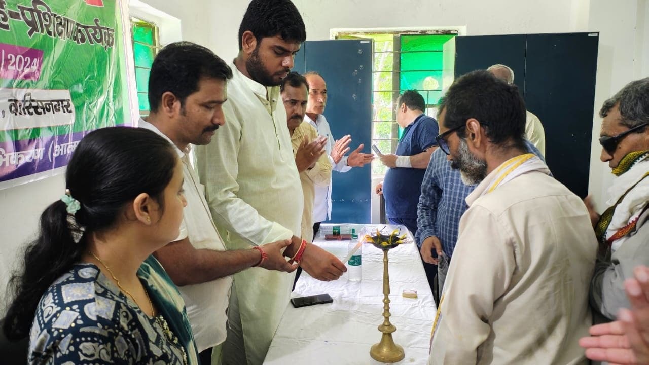 प्रशिक्षण से किसान प्राप्त करेंगे फसलों का बेहतर उत्पादन : पुष्पेन्दु