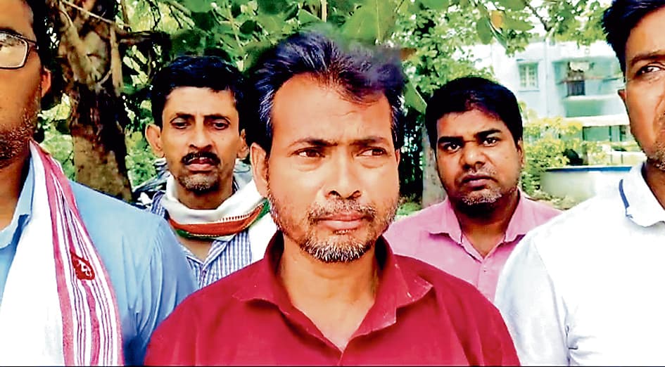 भाजपा कार्यकर्ता को पीटा, टीएमसी कार्यकर्ताओं के खिलाफ शिकायत